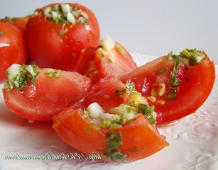 Грибы в томатном соусе