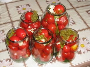 Огурцы и помидоры на зиму