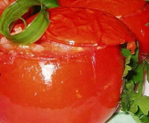 Как часто надо поливать томаты