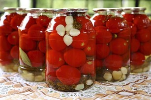 Консервированные помидоры рецепт