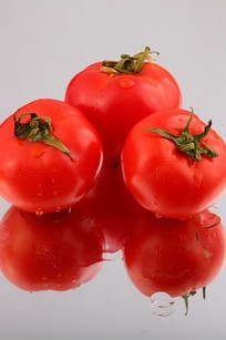 Выращивание томатов на подоконнике